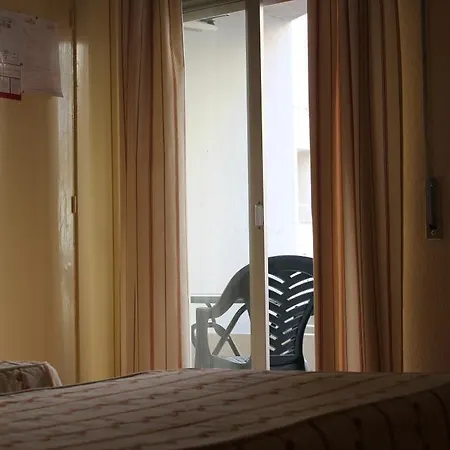 安达卢西亚旅馆 2* 阿尔姆尼卡